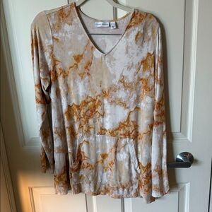 Susan Graver Cream and Orange Patterned Blouse